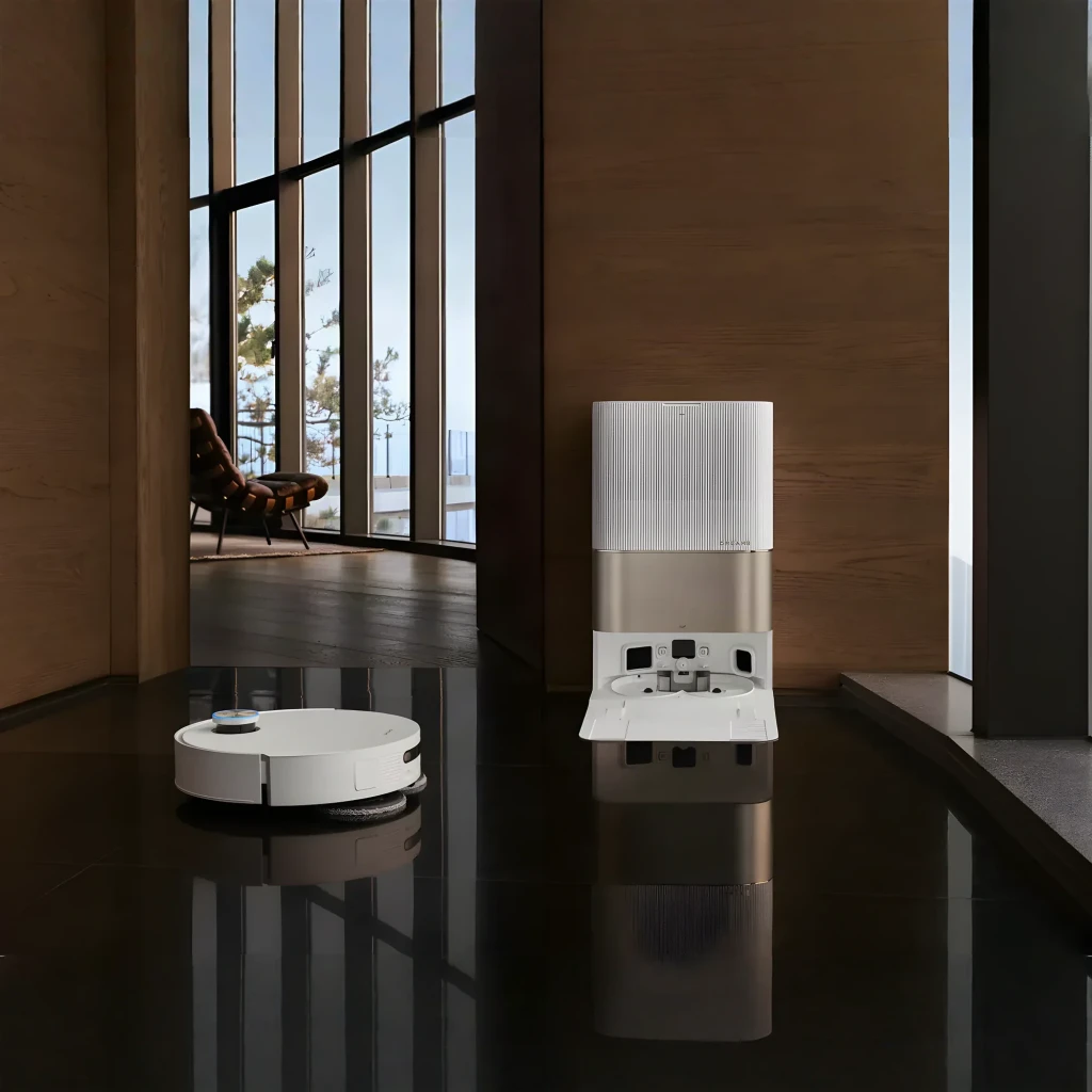 Dreame Robot X50 Ultra Branco, vista frontal em ângulo: robô acoplado à base com anel LiDAR azul e módulo de câmeras AI - Item6