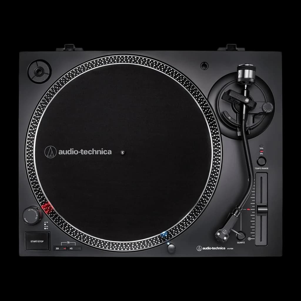 Audio-Technica AT-LP120X noir, vue de dessus: plateau, bras, contrôles de tempo et boutons 33/45/78 RPM vus du dessus