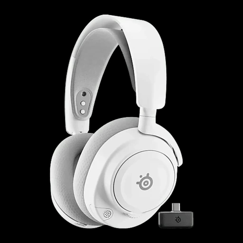 SteelSeries Arctis Nova 7 Wireless Gen 2 blanco, vista lateral: auriculares con logo y receptor USB-C incluido
