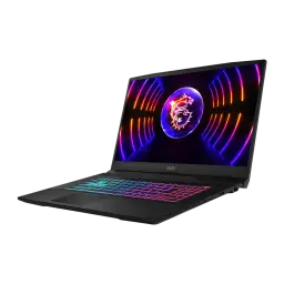 MSI Katana 17 1TB SSD noir, angle avant droit: écran, clavier RGB et ports latéraux visibles