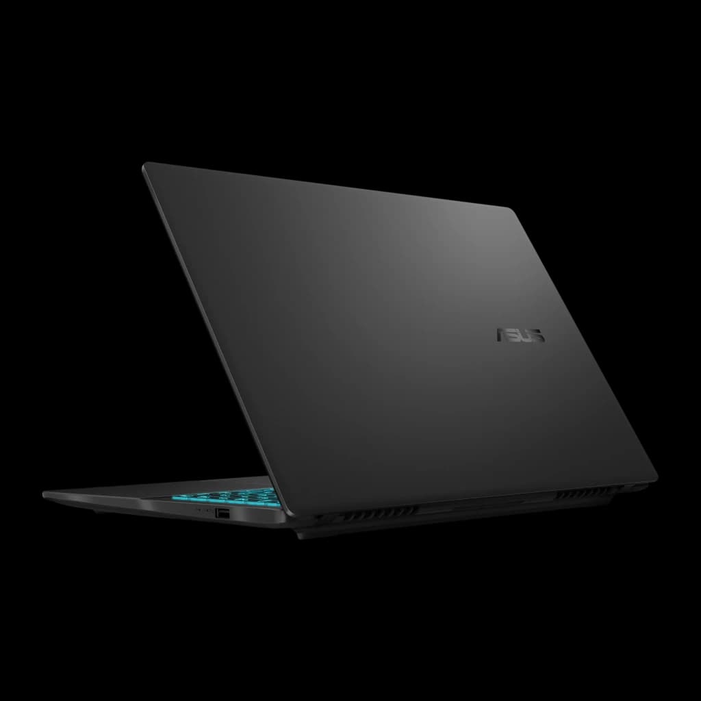 ASUS Vivobook V16 512GB negro, vista trasera 3/4 izquierda: tapa mate con logo ASUS y rejillas de ventilación laterales