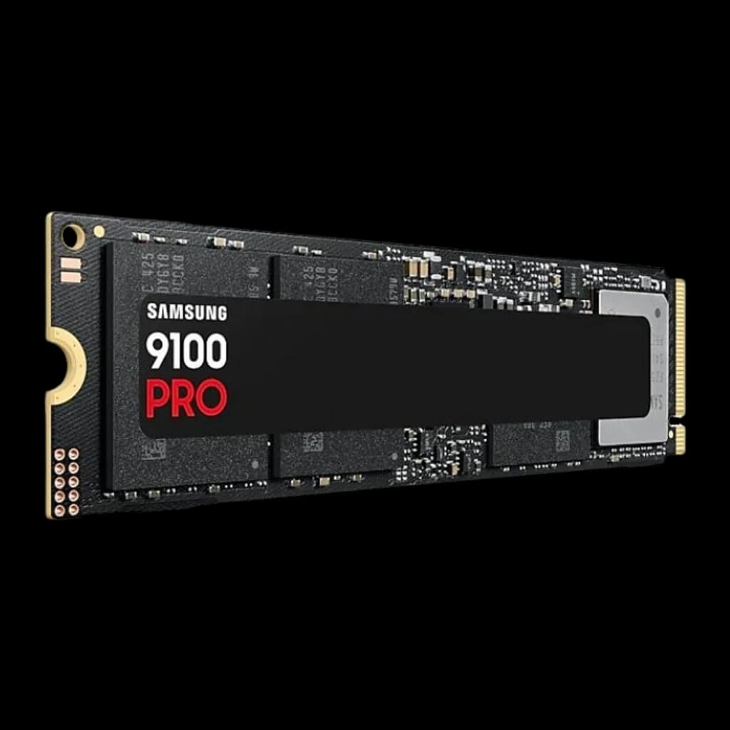 Samsung SSD 9100 Pro 8TB negro, vista en perspectiva lateral izquierda: muesca M.2 y componentes del reverso visibles