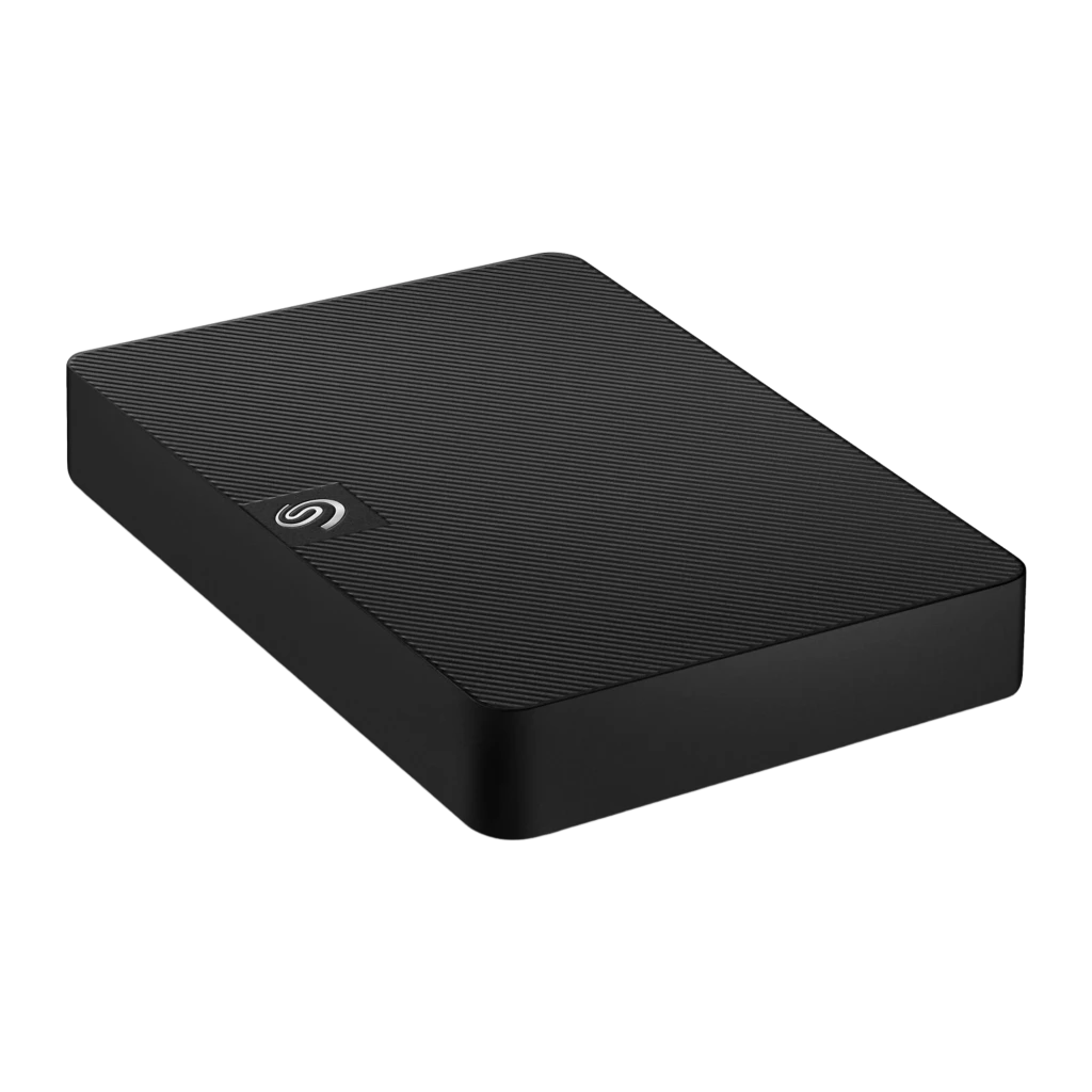 Seagate Expansion STKN5000400 5TB preto, vista frontal: superfície texturizada diagonal e logótipo Seagate no canto inferior - Item3