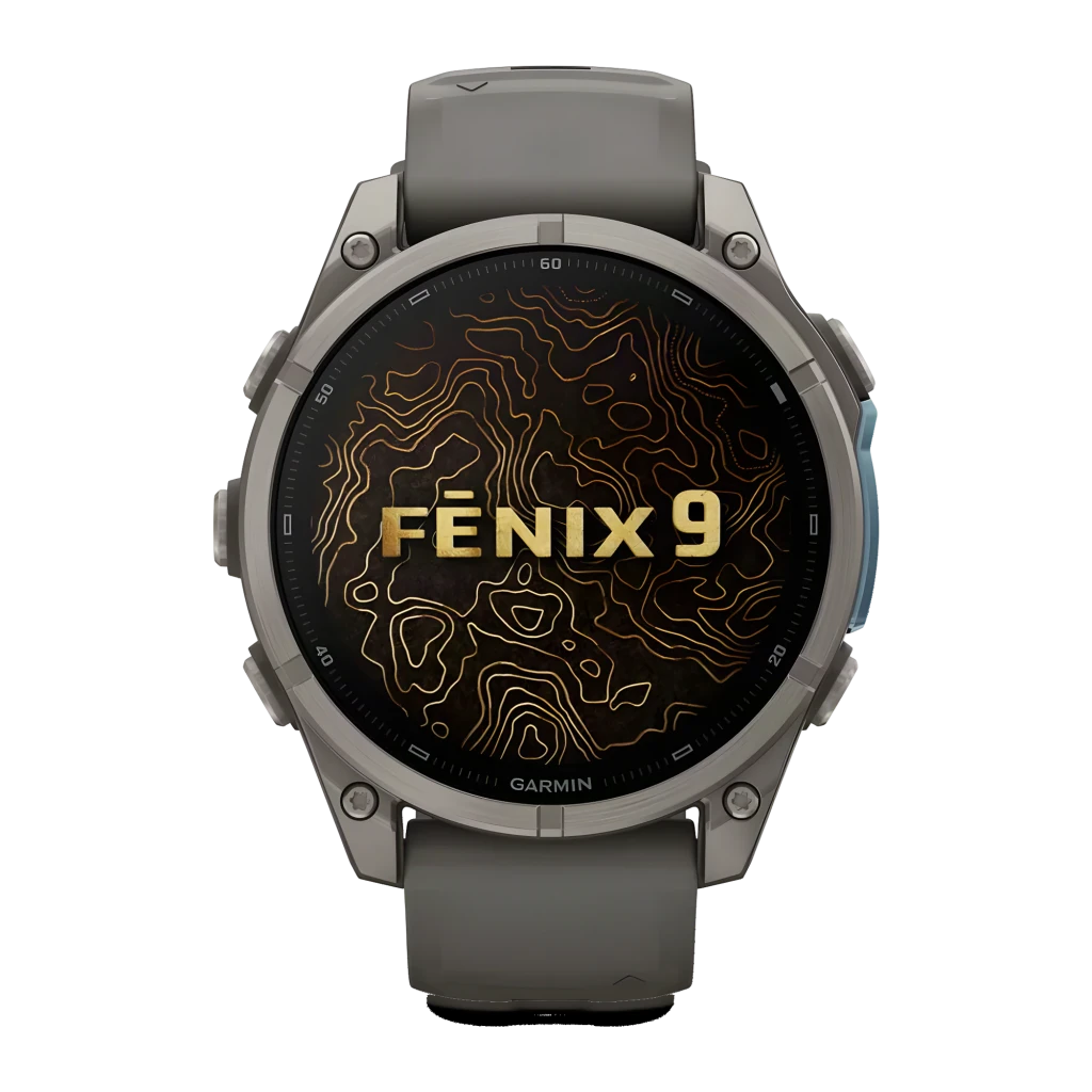 Garmin Fenix 9 51mm AMOLED Sapphire Titanium 64GB Pebble Gray, vista frontal en ángulo: pantalla AMOLED con hora, fecha - Ítem2