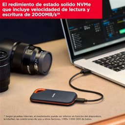 SanDisk SSD Portátil Extreme Pro V2 4TB preto laranja, uso: ligado por USB-C a portátil junto a objetivas de câmara