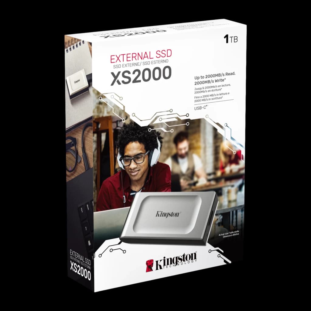 Kingston XS2000 1TB noir argent, boîte: packaging avant avec SSD argenté et spécifications USB-C 2000MB/s