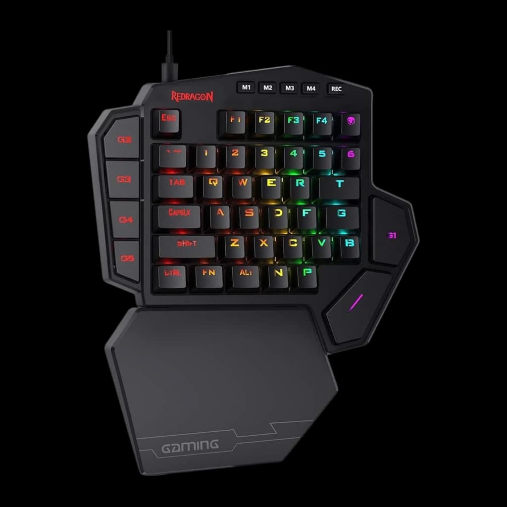 Redragon DITI Mini Teclado Mecánico Gaming RGB Keypad negro, vista frontal: iluminación RGB multicolor en teclas y macros