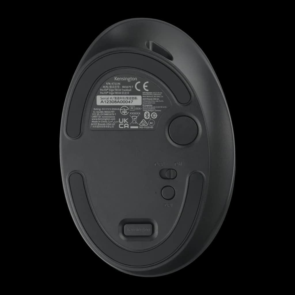 Kensington Pro Fit Ergo TB550 preto-azul, vista inferior sem bola: base completa com etiqueta técnica, interruptor on/off