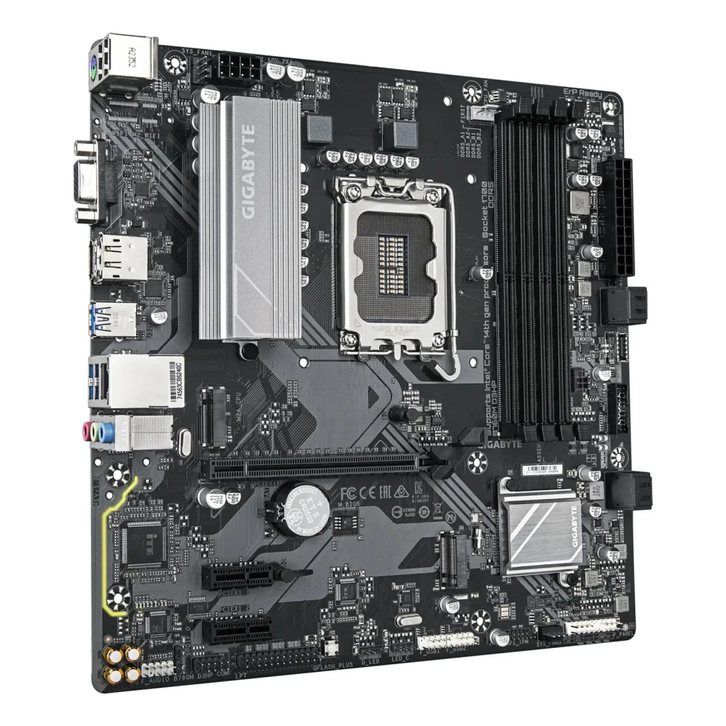 Gigabyte Placa base B760M D3HP marrón, vista angular: PCIe, socket LGA1700, disipador VRM plateado y ranuras DDR5