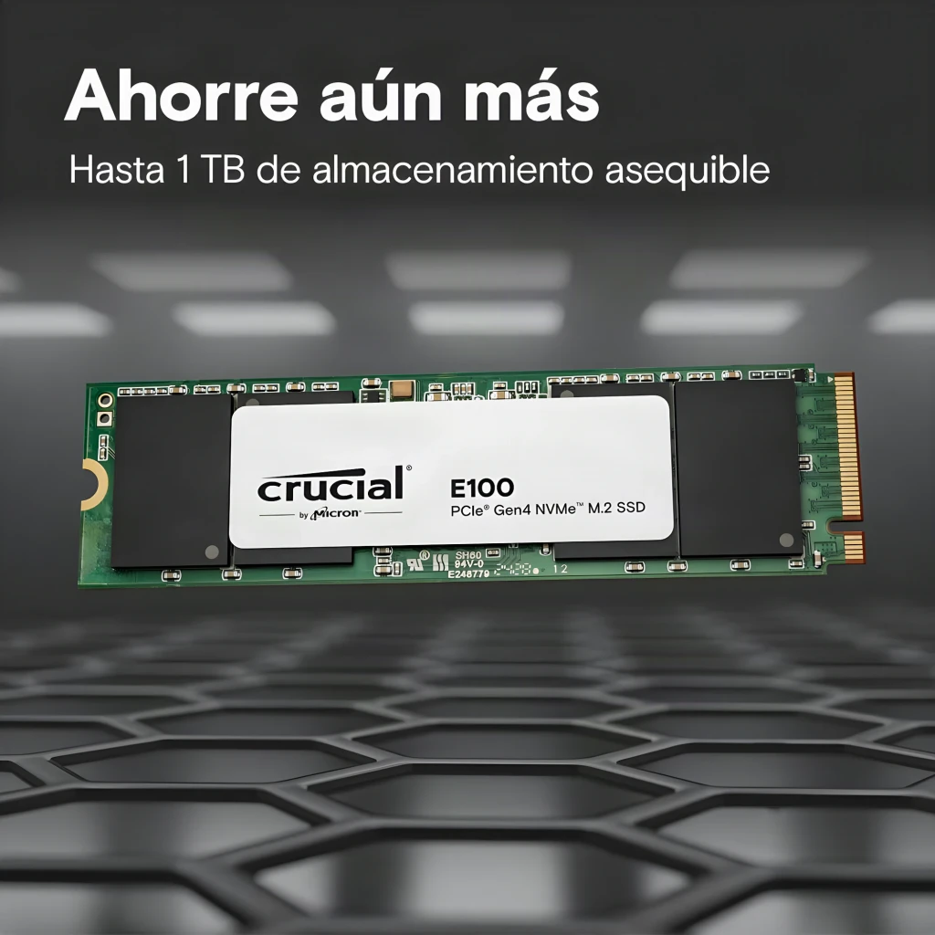 Crucial E100 480GB M.2 NVMe, vista frontal: PCB verde con etiqueta blanca y conectores dorados - Ítem2