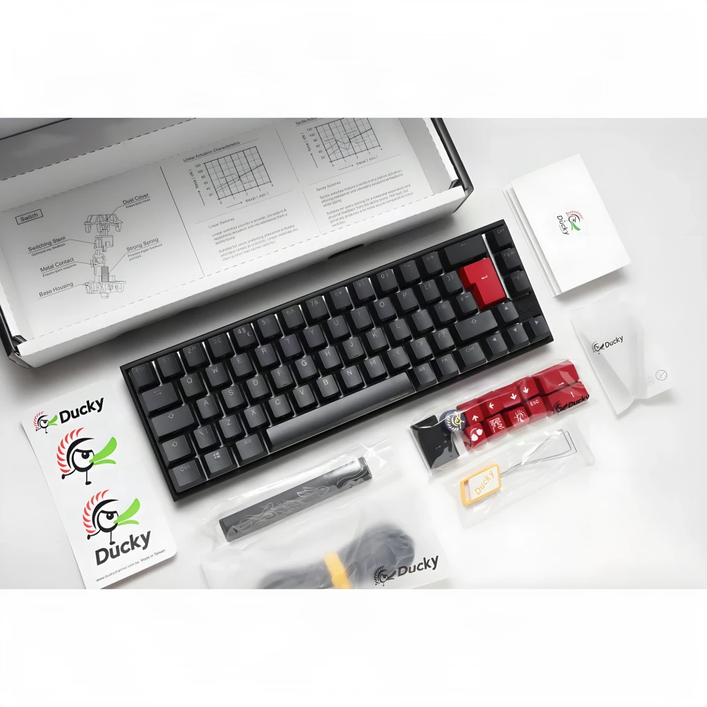 Ducky Mecha Pro SF RGB MX Black noir, vue de dessus: touches noires avec rétroéclairage RGB arc-en-ciel et touche Entrée - Ítem2