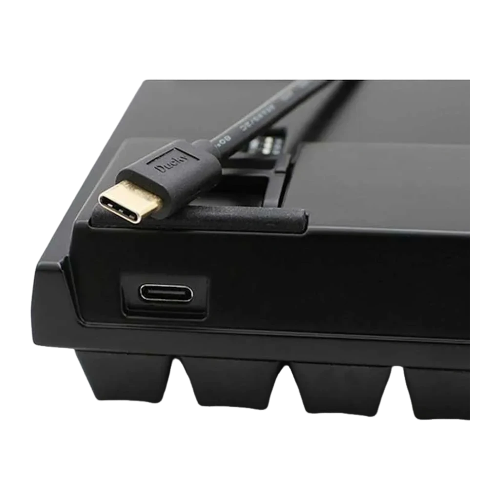Ducky Mecha Pro SF RGB MX Brown noir, vue du dessus: clavier compact 65% avec rétroéclairage RGB multicolore par touche - Ítem2