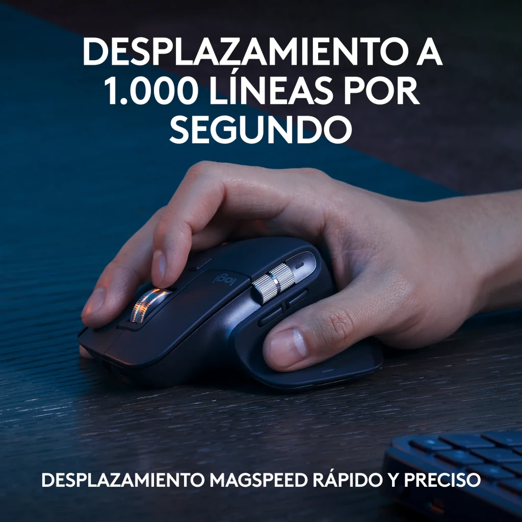 Logitech MX Keys S Combo Grafito, detalle: mano sujetando el ratón gris con rueda MagSpeed metálica iluminada