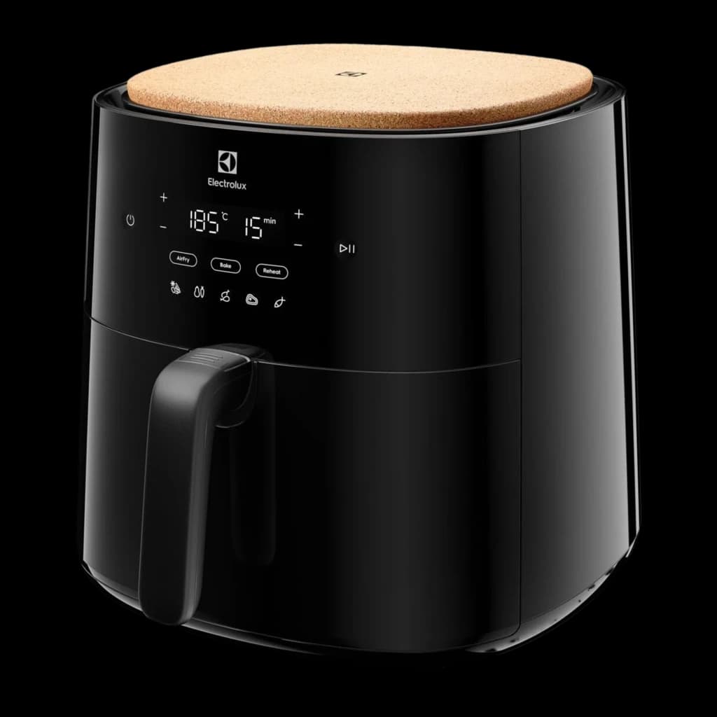 Electrolux Fritadeira de ar EAF7B 6,8 L Preto, vista em ângulo: lado direito visível, tampa de cortiça completa e puxador