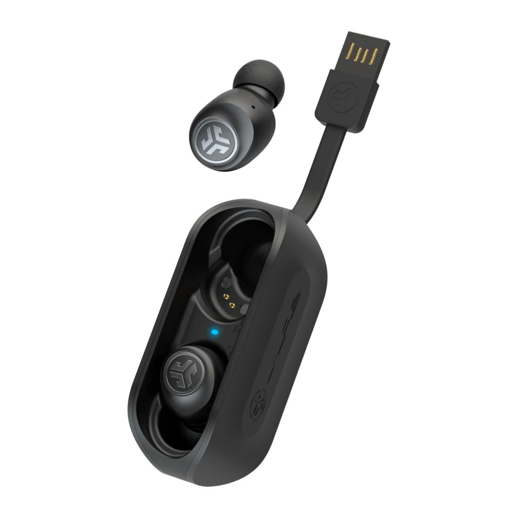 Auriculares JLab Audio Go Air TWS In-Ear Bluetooth 5.0 5h + 20h estuche Negro, vista conjunto: estuche abierto con un earbud