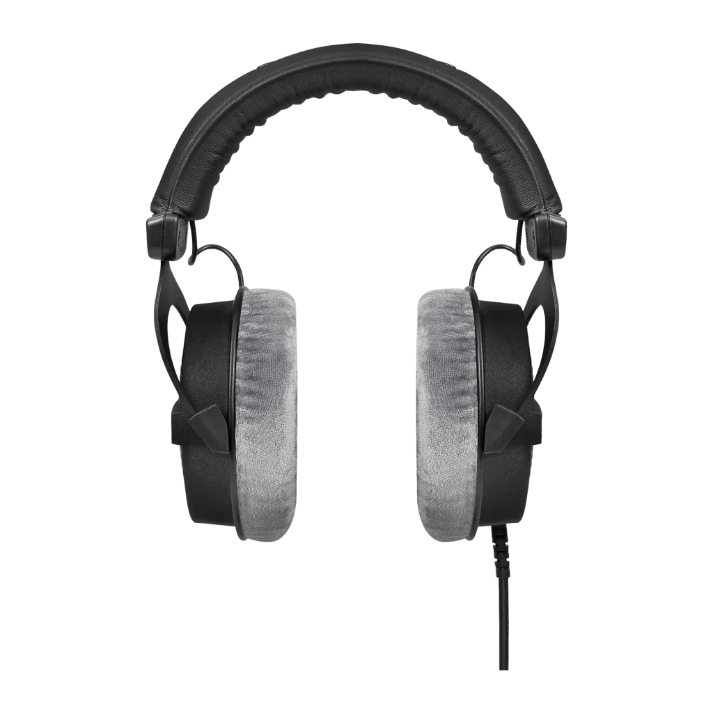 Casque Beyerdynamic DT 990 Pro Arceau Câble Jack 3,5 mm Noir, vue de face: coussinets en tissu gris et arceau rembourré