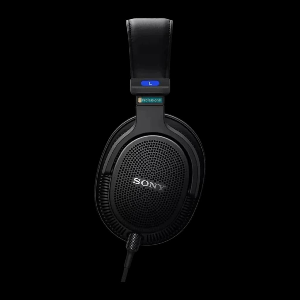 Sony Auriculares MDR-MV1 Negro, vista lateral izquierda: rejilla oval, logo Sony, indicador L azul y etiqueta Professional