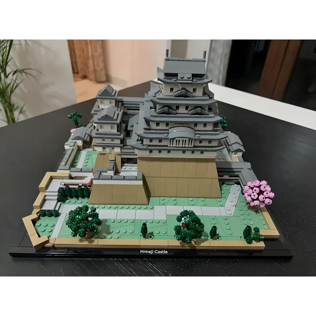 LEGO Architecture 21060 Castillo de Himeji - vista principal - Ítem8