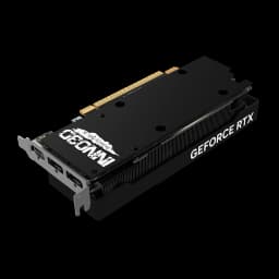 Inno3D GeForce RTX 5060 Low Profile negra, vista en ángulo: lateral con inscripción GeForce RTX, puertos de salida