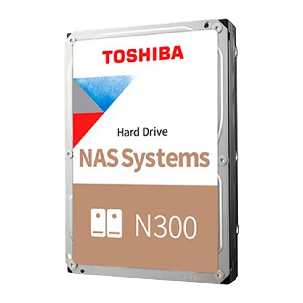 Toshiba N300 NAS 6TB, vue en angle: étiquette avant avec logo, texte NAS Systems et vis latérales visibles