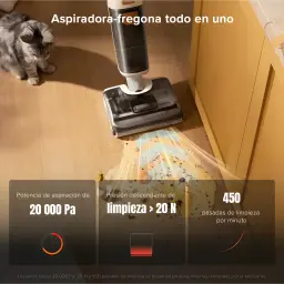 Roborock F25 RT 2,5Ah Blanco, uso: cabezal limpiando suelo de madera con suciedad, gato al fondo, specs 20000Pa