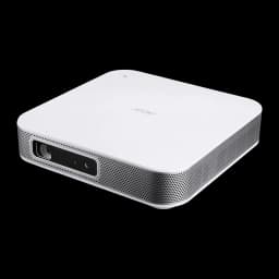 Acer Projecteur PD1520s DLP Full HD 1080p Argent, vue de face en angle: objectif, grille métallique et dessus avec logo Acer