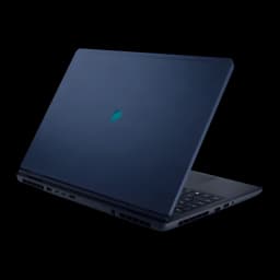 Alienware Aurora 16 1TB Indigo, vista trasera en ángulo: tapa azul índigo con logo alienígena iluminado y puertos laterales