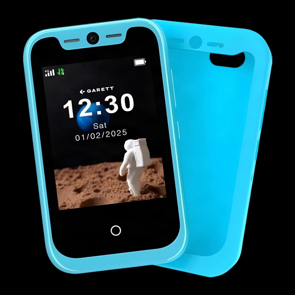 Garett OneKid 2.8 16GB Bleu, vues avant et arrière: écran allumé avec heure et coque bleue