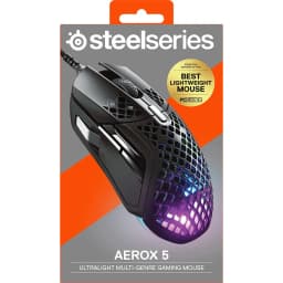 SteelSeries Aerox 5 Negro, caja: packaging frontal con ratón visible, carcasa perforada e iluminación RGB