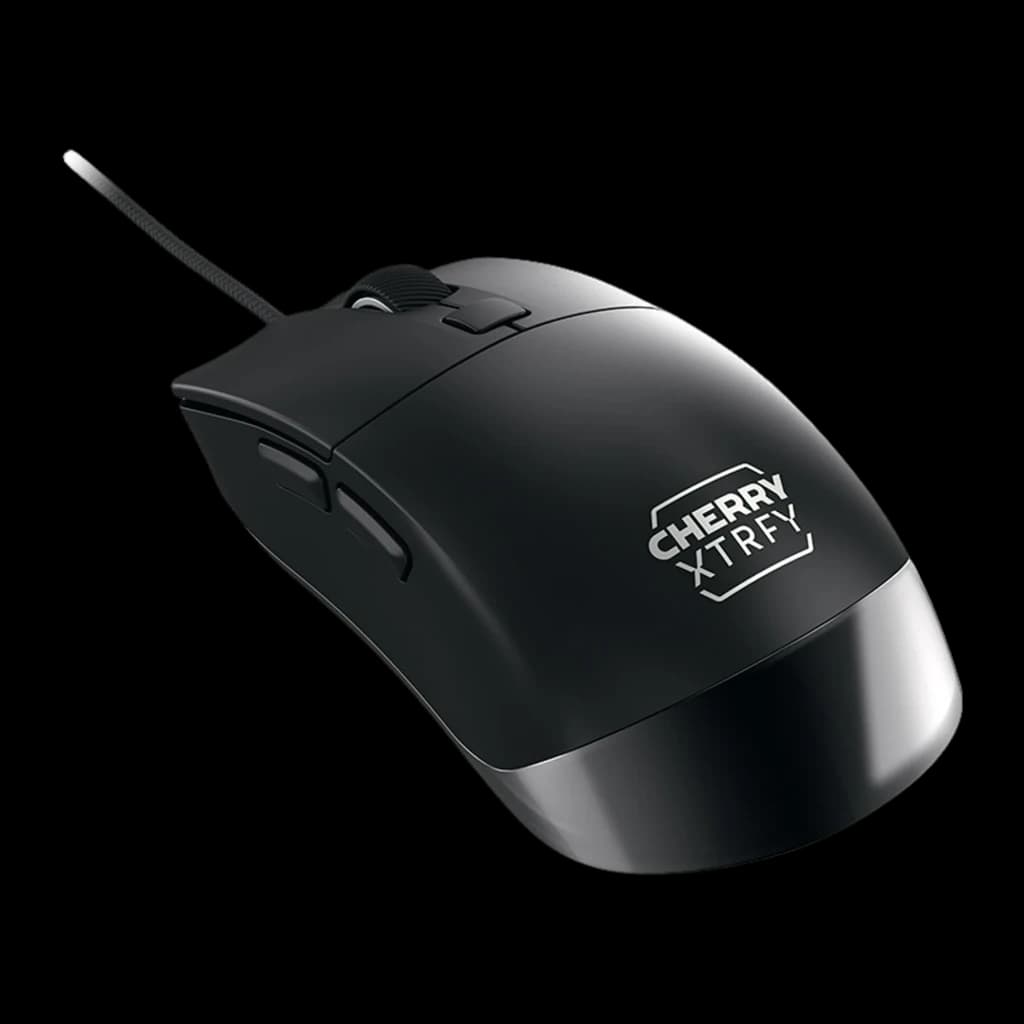 Cherry Xtrfy M50 negro, vista lateral en perspectiva: botones laterales, perfil ergonómico y cable trenzado