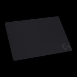 Logitech G G240 noir, vue en perspective: angle trois quarts montrant l'épaisseur et les bords arrondis