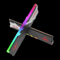 Patriot Viper RGB DDR5 32GB 6800 Dual-Kit preto, vista superior cruzada: dois módulos em X com iluminação RGB e dissipador