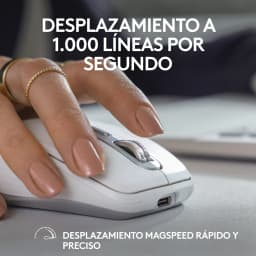 Logitech Rato MX Anywhere 3S Rosa, uso: mão segurando o rato com roda MagSpeed e porta USB-C lateral visíveis