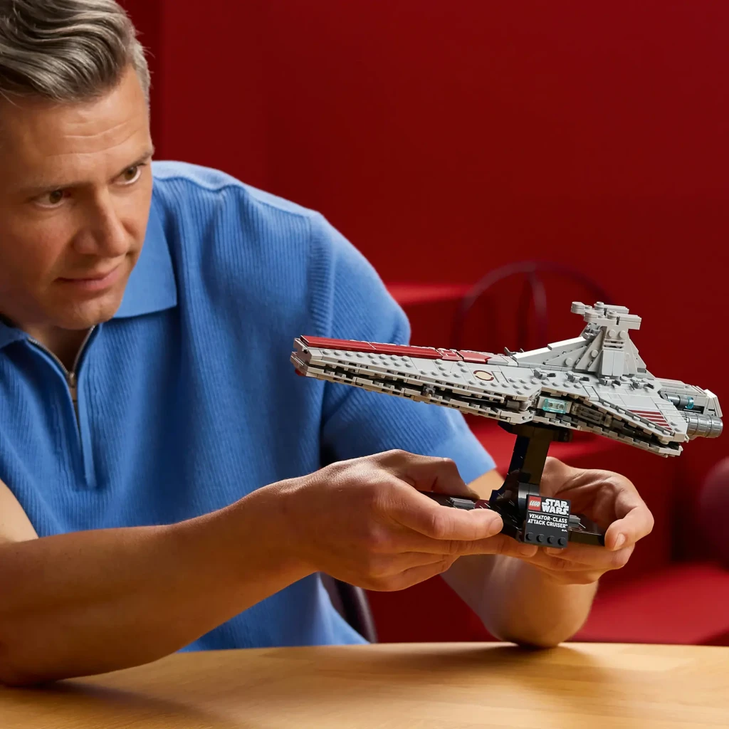 LEGO Star Wars 75441 Crucero de Ataque Clase Venator multicolor - vista principal - Ítem2
