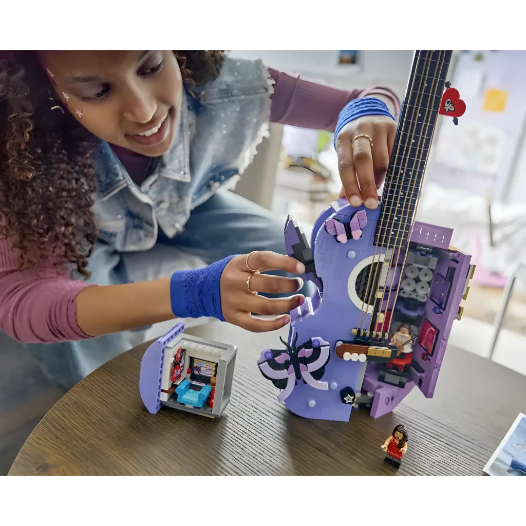 LEGO Editions Guitarra de Olivia Rodrigo 43031 - incluye 2 minifiguras exclusivas de Olivia Rodrigo que se encuentran