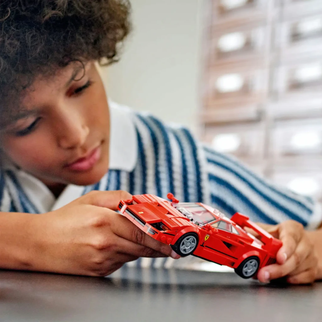 LEGO Speed Champions Ferrari F40 Supercar 76934 rojo - vista principal - Ítem5