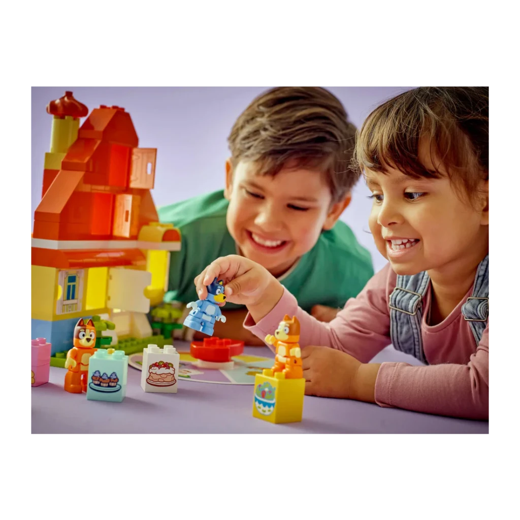 LEGO DUPLO 10459 Bluey's Family House with Memory Game multicolor - vista principal - Ítem3