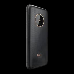 Gigaset GX6 Pro 128GB negro, vista trasera en ángulo: módulo de cámaras circular con aro dorado y textura reticulada