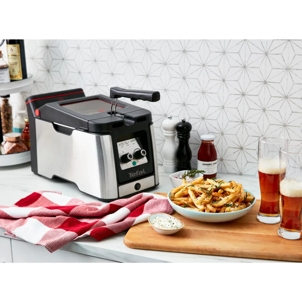 Tefal Freidora Clear Duo FR600D acero inoxidable/negro - partes aptas para lavavajillas = Sí | la cubeta y la cesta se pueden