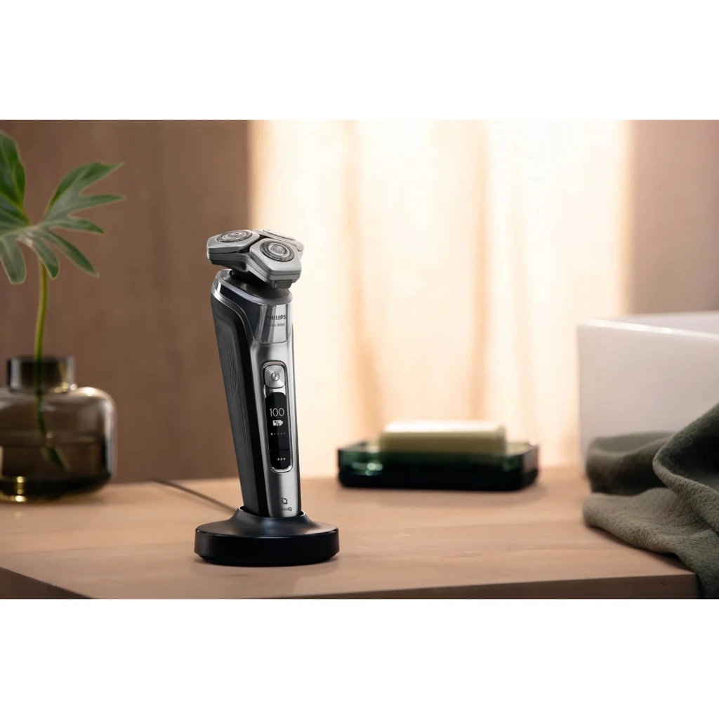 Philips Afeitadora eléctrica Shaver Series 9000 S9974/35 Wet & Dry cromo - autonomía = 60 min de afeitado; carga completa en