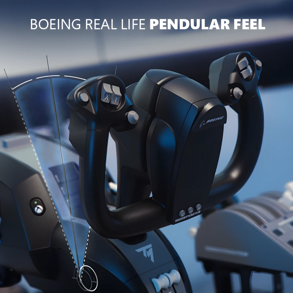 Thrustmaster TCA Yoke Boeing Edition Preto, detalhe: mecanismo pendular com diagrama de arco de movimento e cockpit ao fundo