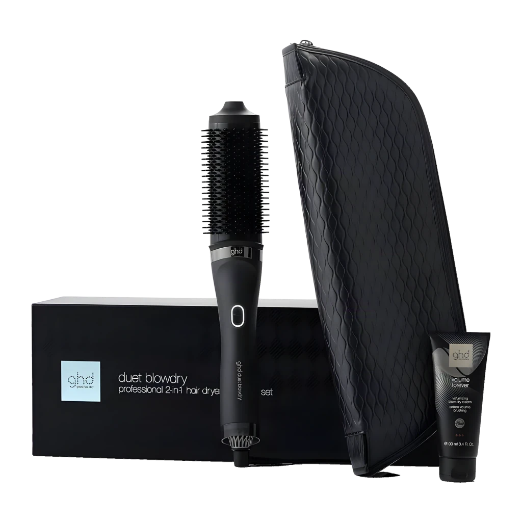 GHD Blowdry Giftset Preto, vista conjunto: escova secadora, nécessaire texturizado e creme Volume Forever sobre caixa