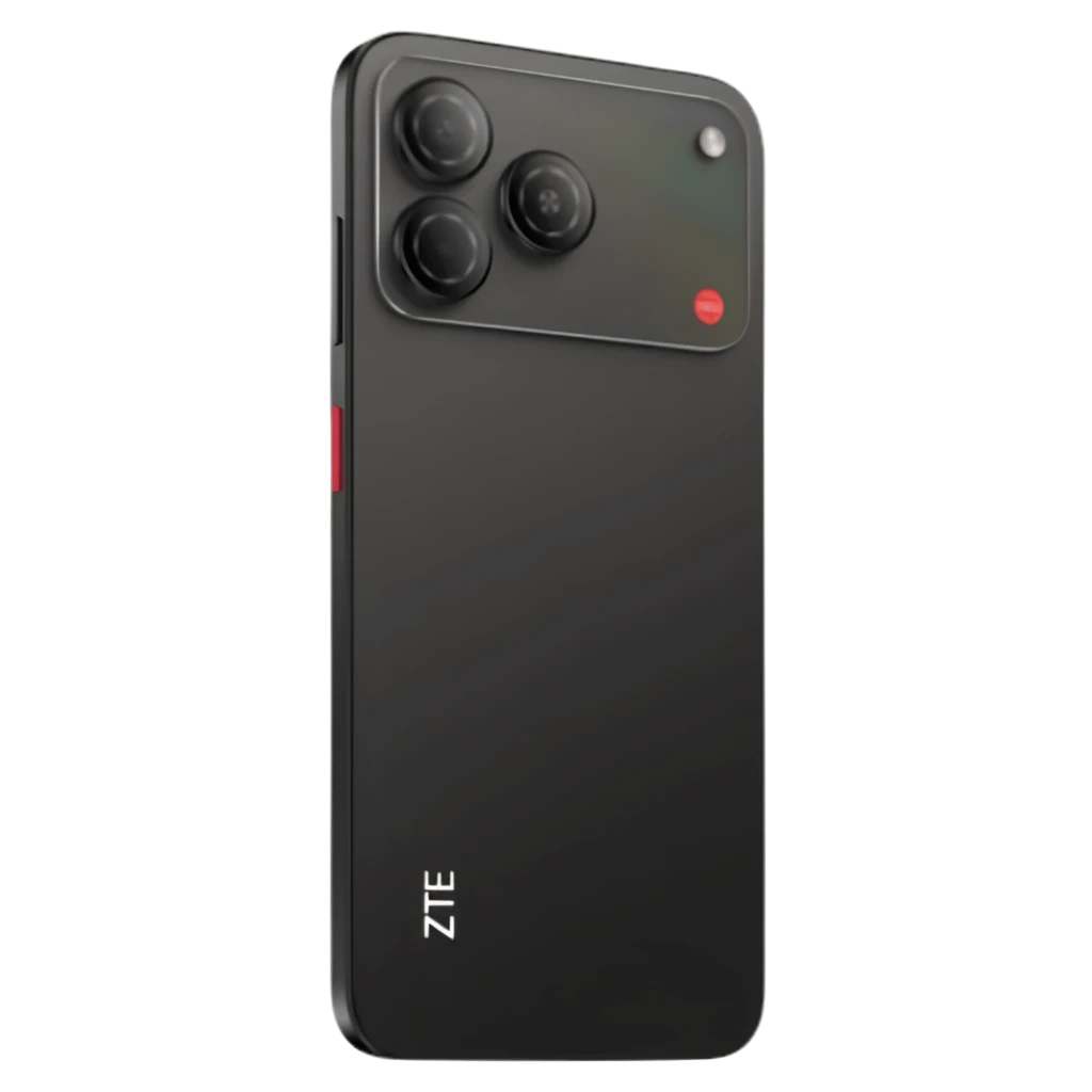 ZTE Blade A57 noir avec dos mat, module photo rectangulaire et triple capteur proéminent, bouton latéral rouge, design épuré et moderne