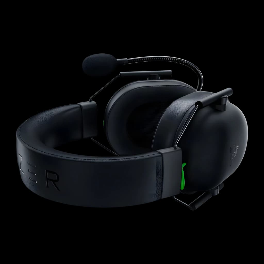 Auriculares Gaming Razer BlackShark V2 X Xbox con Micrófono Xbox/PC Negro, vista lateral: diadema con logo RAZER, micrófono