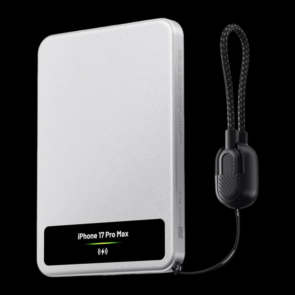 Power Bank Sharge Smart Magnetic M8 5000mAh Argent Qi2 MagSafe 15W, vue avant: corps argenté avec écran affichant iPhone 17