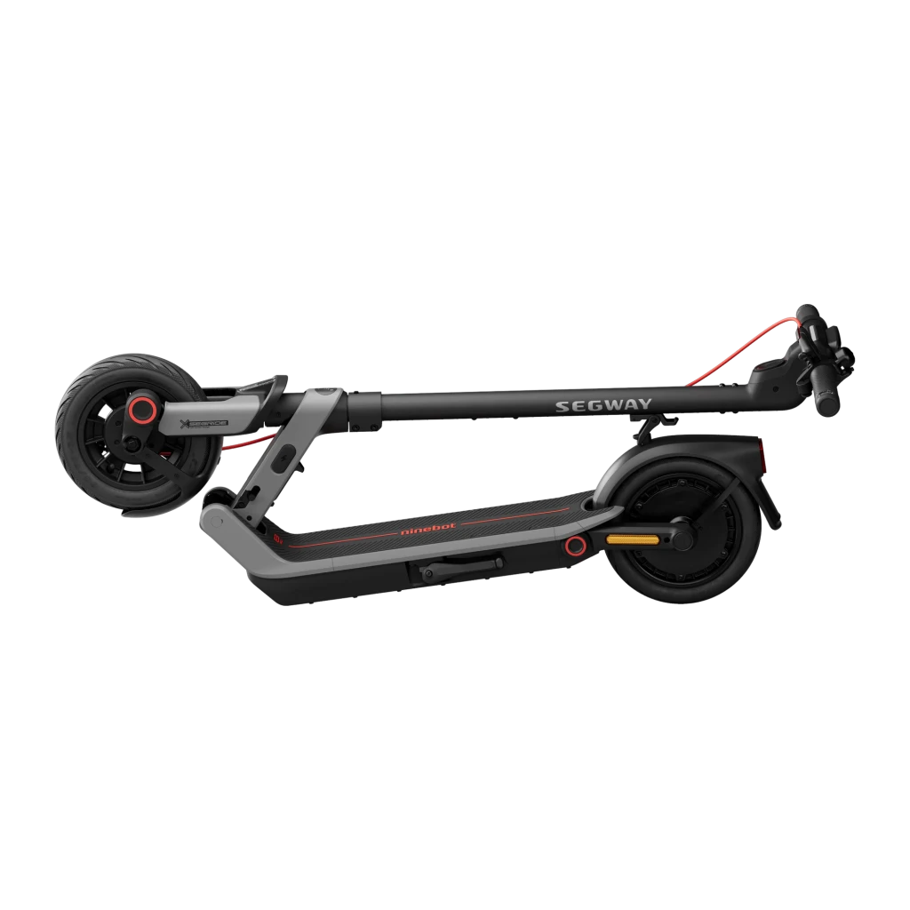 Segway Ninebot E3 400W negro, vista lateral: patinete plegado con logo Segway, ruedas y detalles rojos visibles