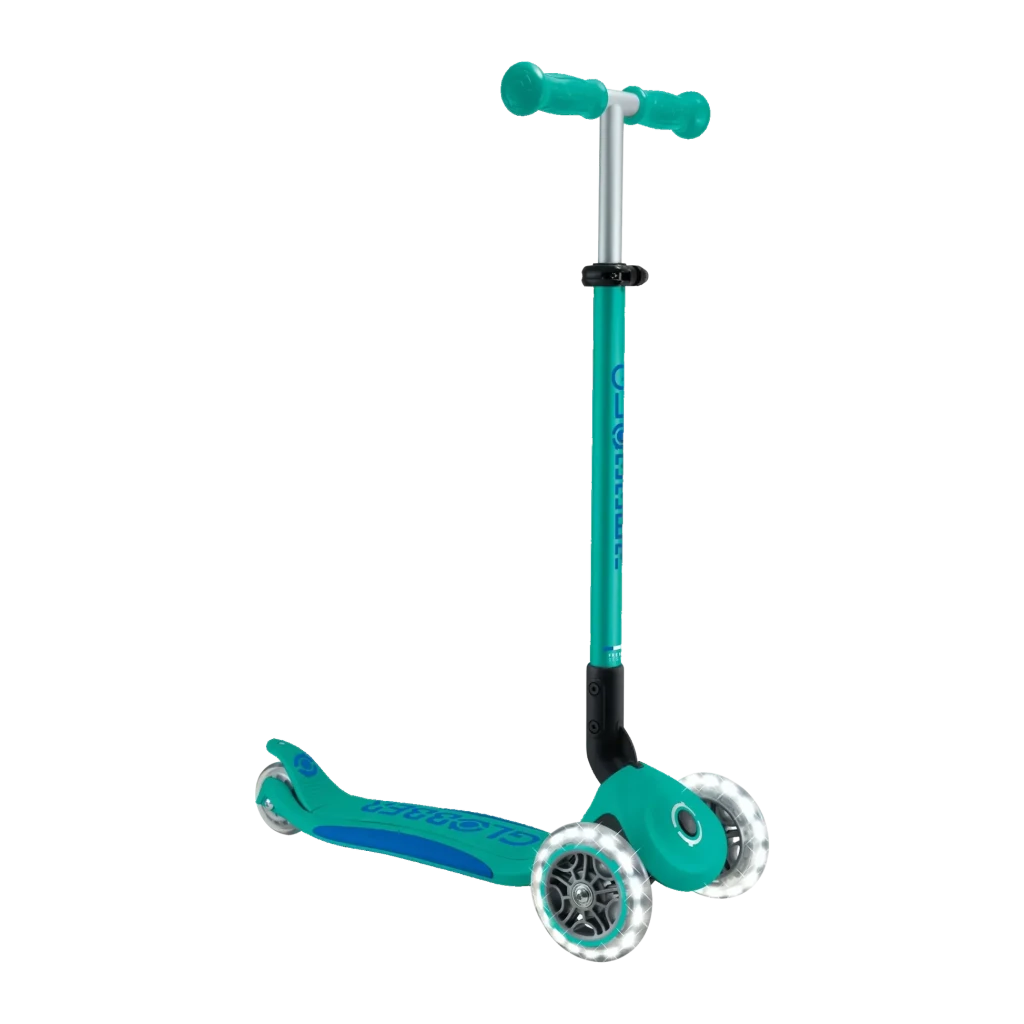 Patinete infantil Globber Primo Foldable Plus Lights 3 ruedas LED Turquesa, vista frontal: manillar T, deck y ruedas LED