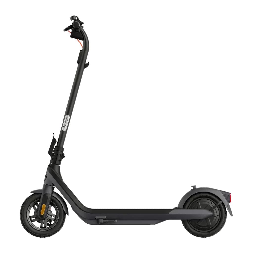 Trotinete Elétrica Ninebot by Segway KickScooter E2 Pro E Preto, detalhe lateral: guidão dobrável, pneus e luz traseira