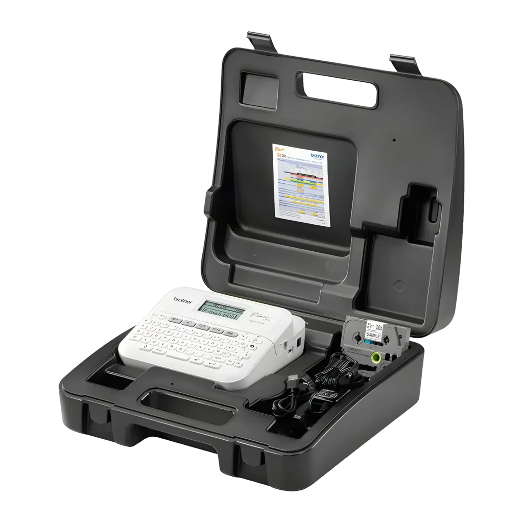 Impresora de Etiquetas Brother PT-D410VP Blanco, detalle: maletín abierto con impresora, cinta TZe y cable adaptador
