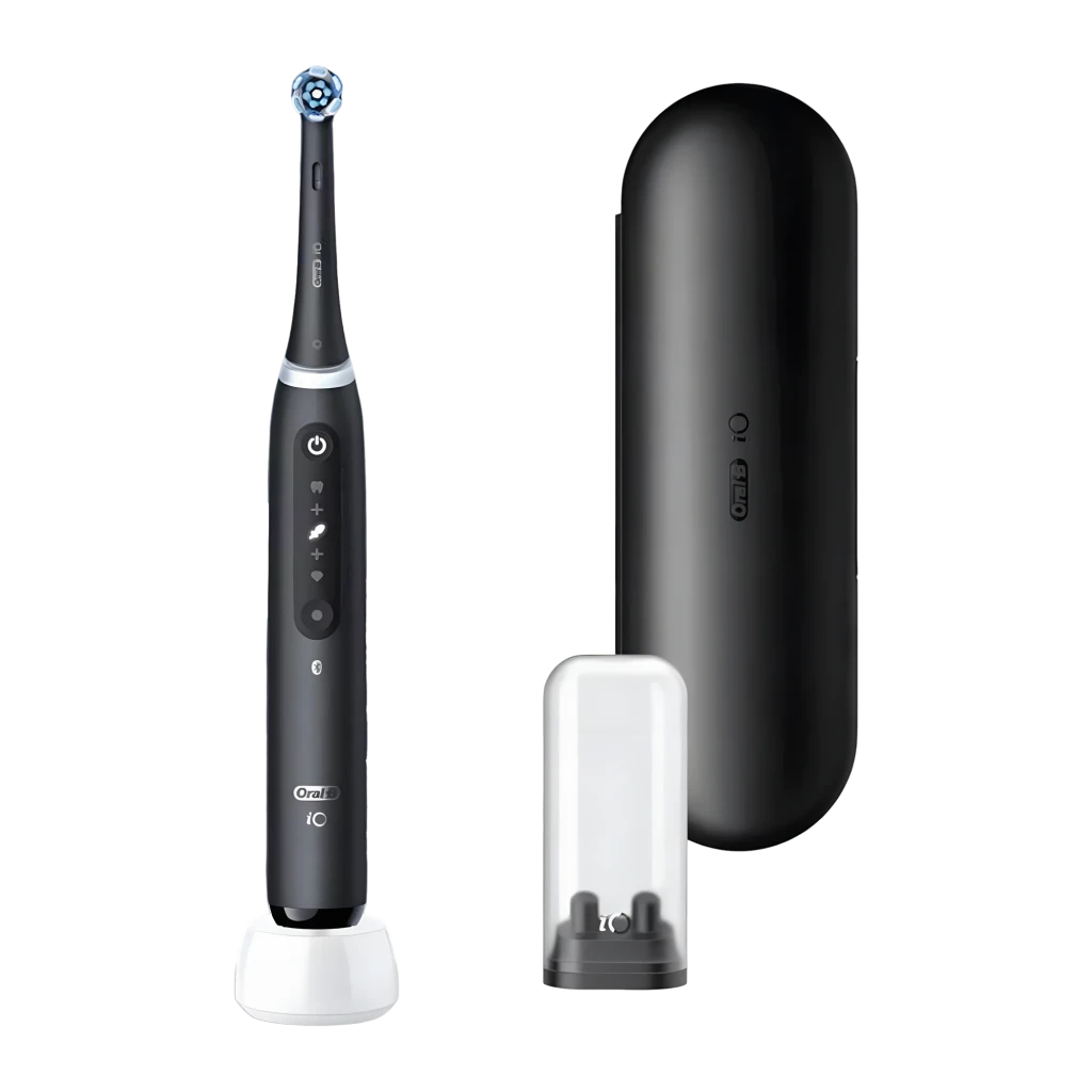 Cepillo Eléctrico Oral-B iO Series 5 Oscilante Sin Cable Modos Negro, vista frontal: cepillo en base, cabezal azul iluminado